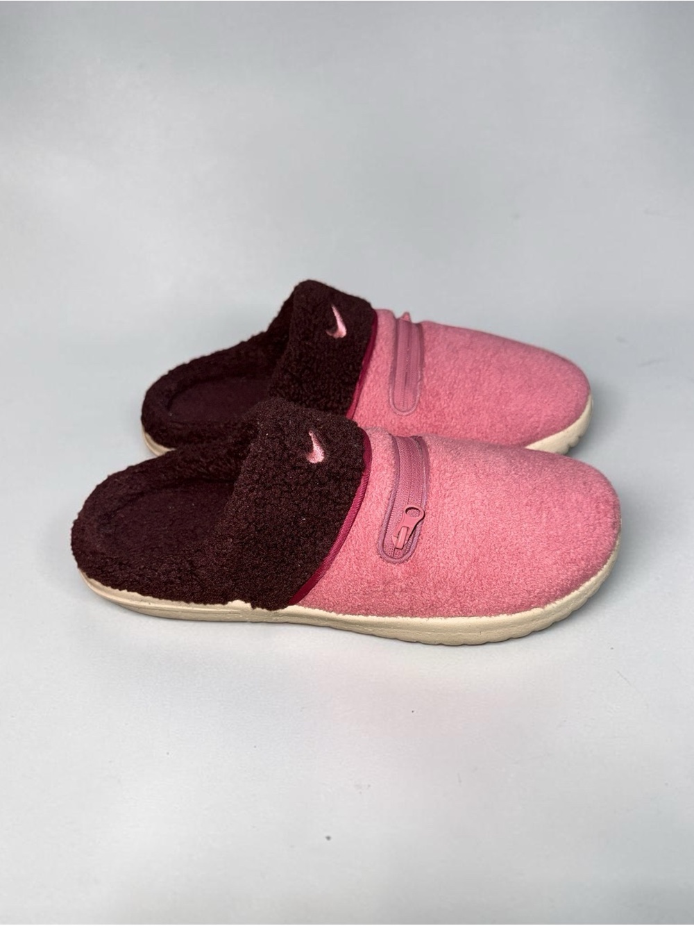 Nike Pink and Burgundy Women's Slip-On Fleece Slippers Burrows (8)